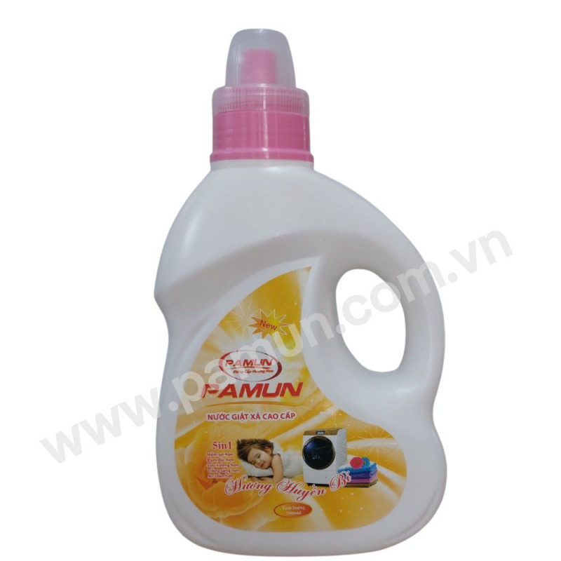 NƯỚC GIẶT XÃ PAMUN 2000ML HƯƠNG HUYỀN BÍ